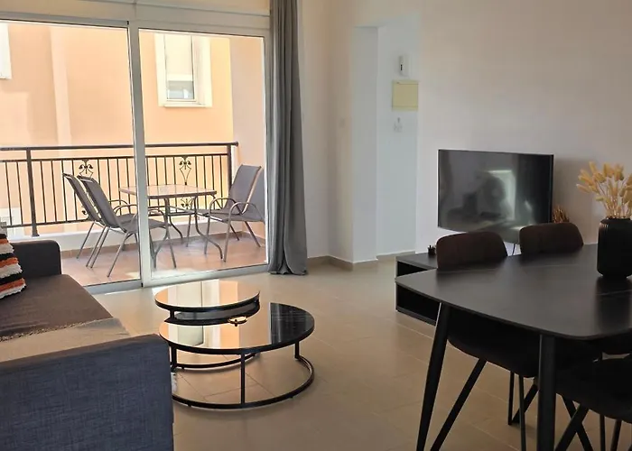 Ithaki Pool Haven By Staycom